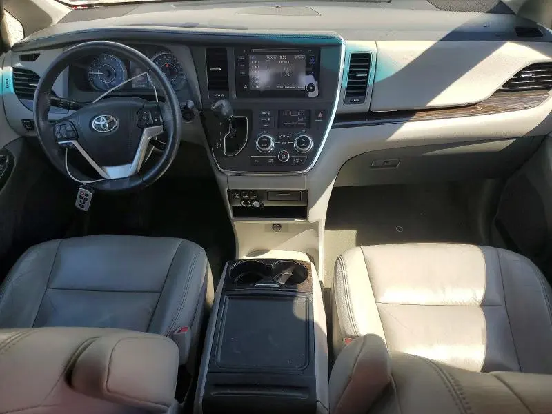 2017 TOYOTA SIENNA XLE 8-PASSENGER  