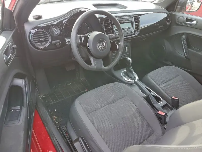 2012 VOLKSWAGEN BEETLE   