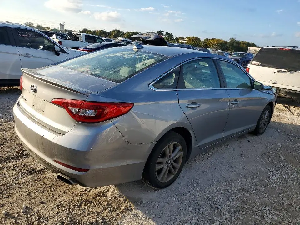 2016 HYUNDAI SONATA SE  