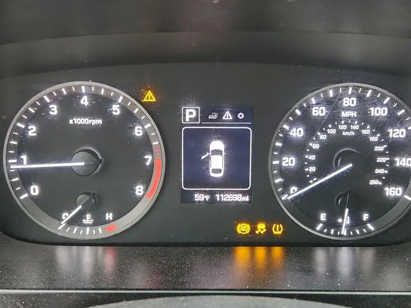 2015 HYUNDAI SONATA SE  