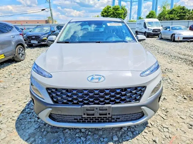 2023 HYUNDAI KONA SE  