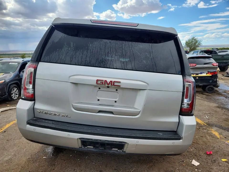 2015 GMC YUKON XL C1500 SLT  