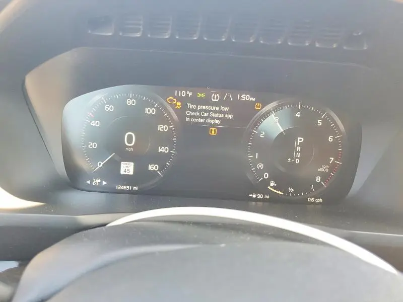 2018 VOLVO XC90 T6  