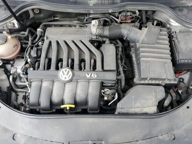 2010 VOLKSWAGEN CC VR6 4MOTION  