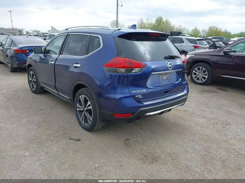 2017 NISSAN ROGUE SL