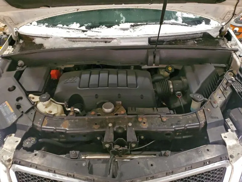 2011 CHEVROLET TRAVERSE LT  