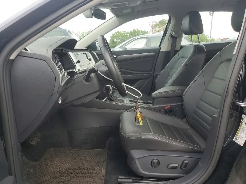 2024 VOLKSWAGEN JETTA SE  
