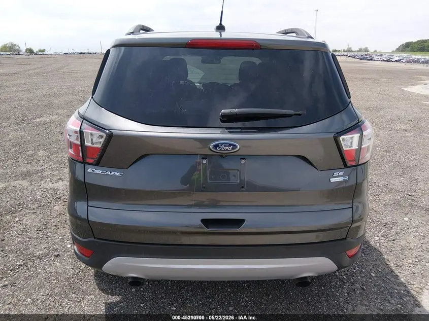 2018 FORD ESCAPE SE