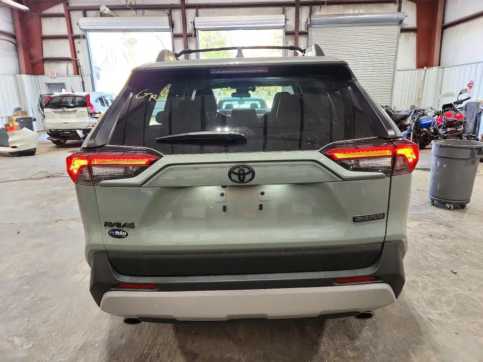 2023 TOYOTA RAV4 ADVENTURE  