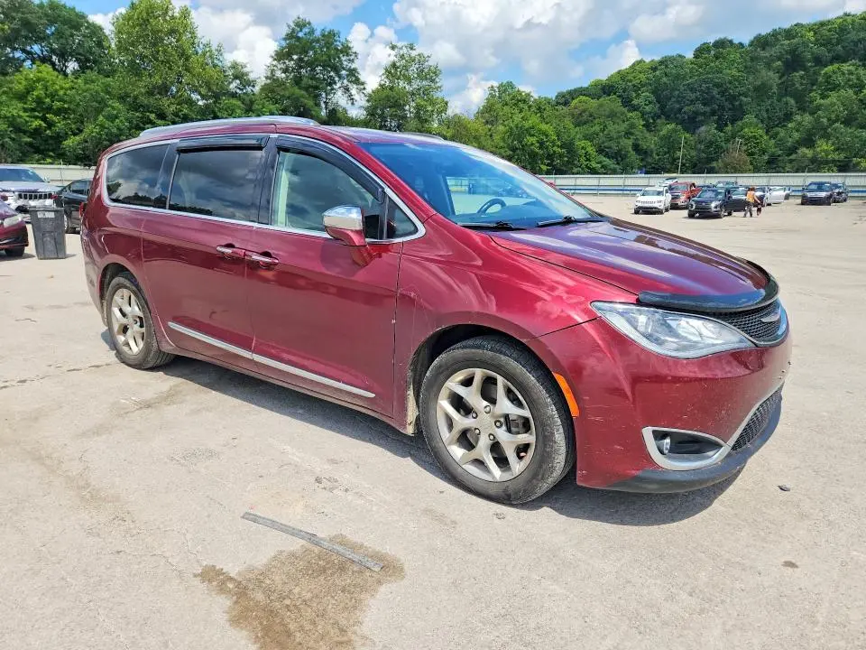 2018 CHRYSLER PACIFICA LIMITED  