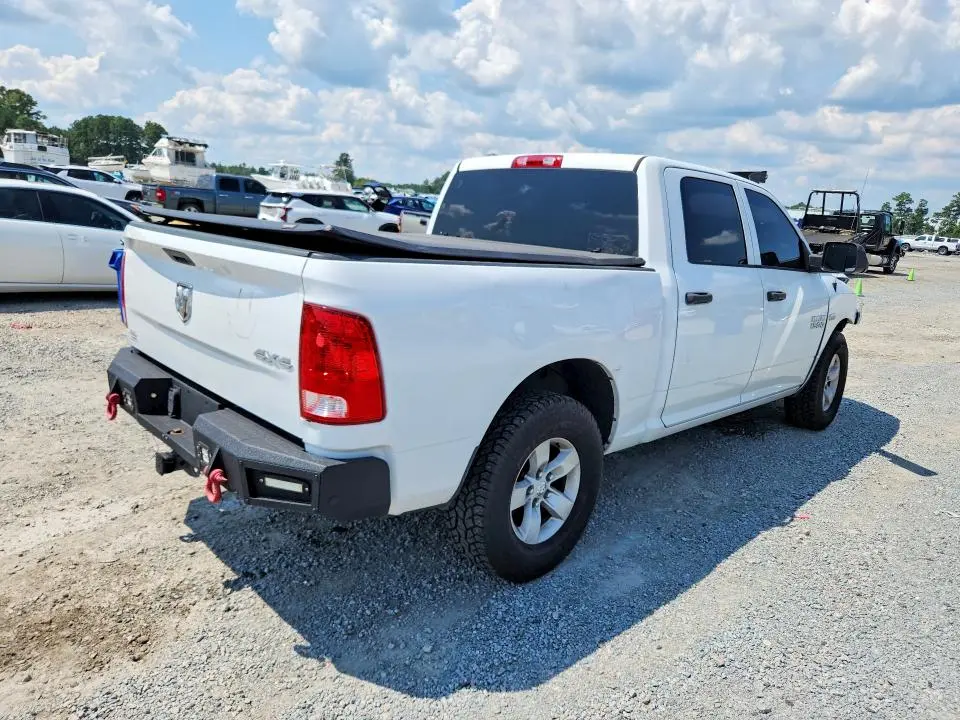 2016 RAM 1500 ST  