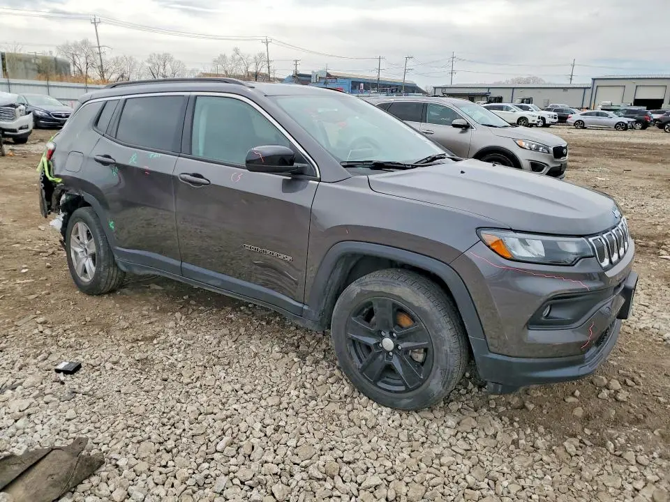 2022 JEEP COMPASS LATITUDE  
