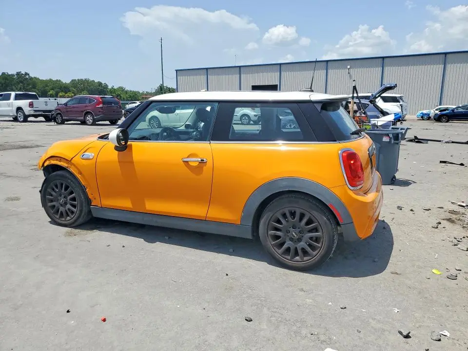2017 MINI COOPER S  