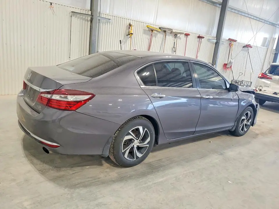 2017 HONDA ACCORD LX  