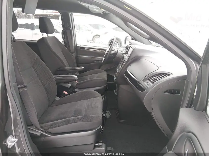 2017 DODGE GRAND CARAVAN SE PLUS