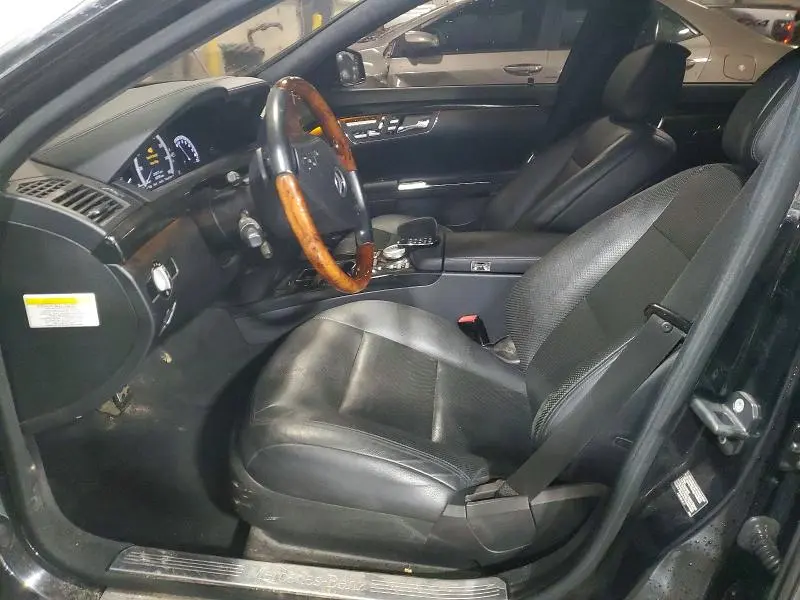 2012 MERCEDES-BENZ S 550  