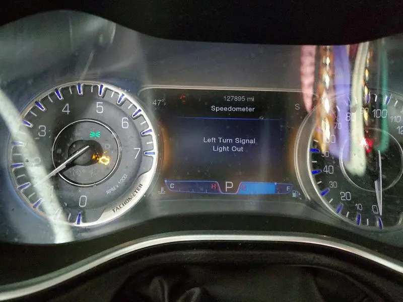 2015 CHRYSLER 200 C  