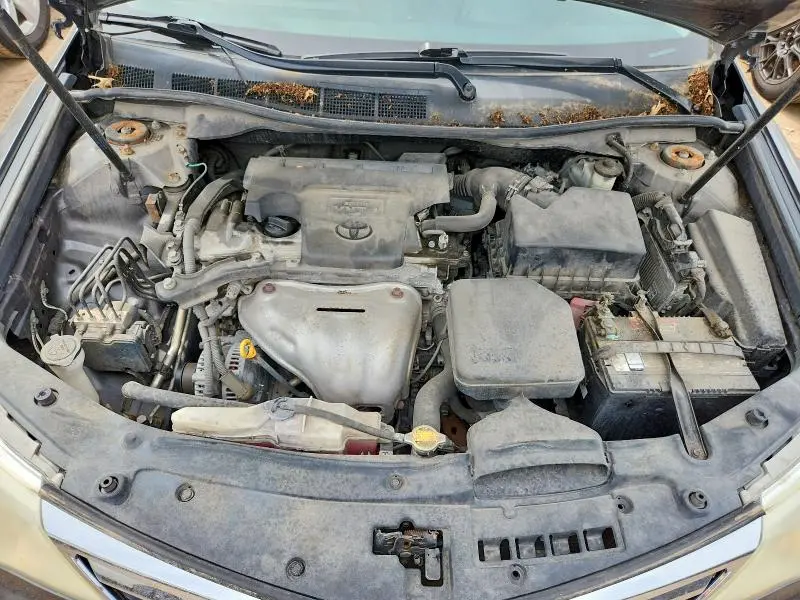 2012 TOYOTA CAMRY LE  
