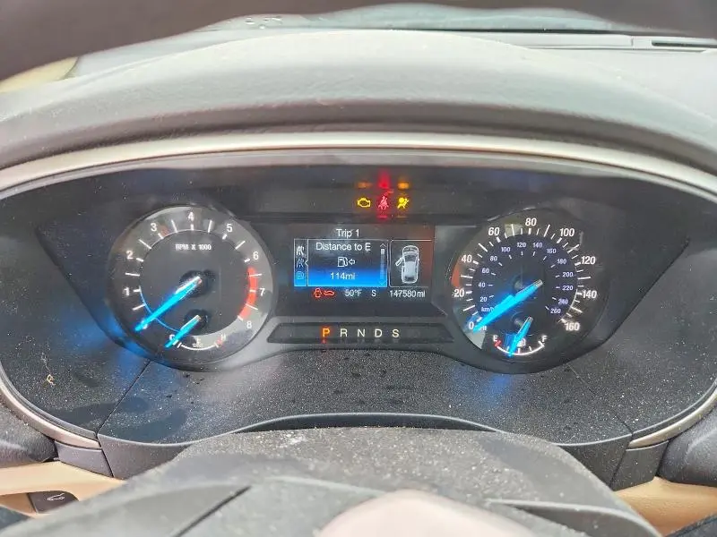 2016 FORD FUSION SE  