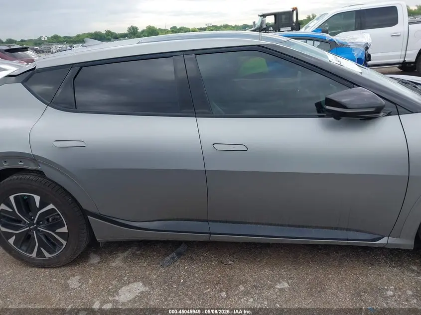 2022 KIA EV6 GT-LINE