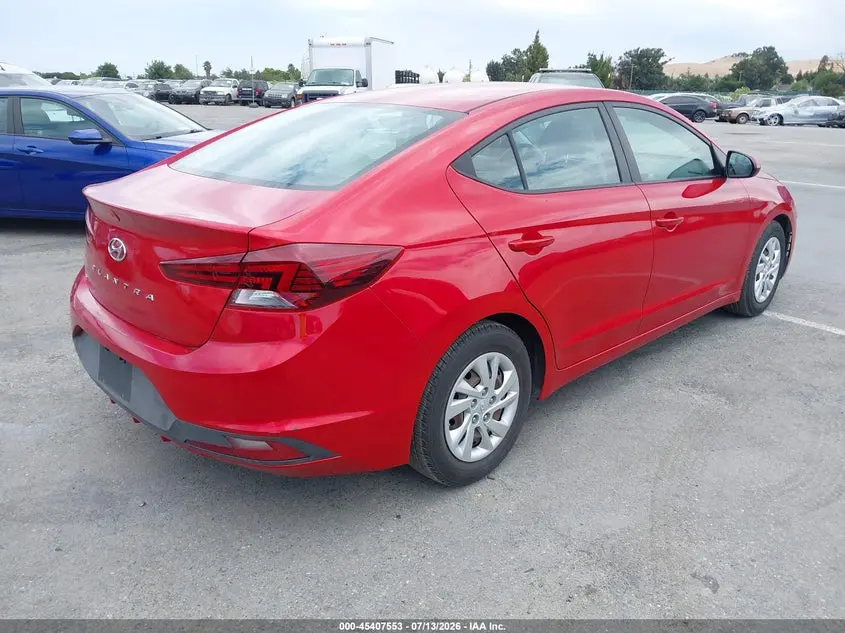 2020 HYUNDAI ELANTRA SE