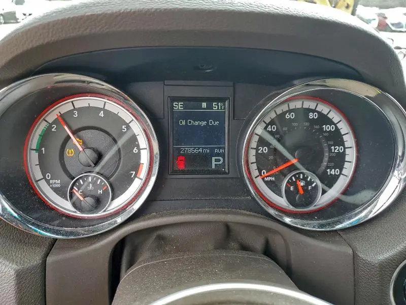 2011 DODGE DURANGO CREW  