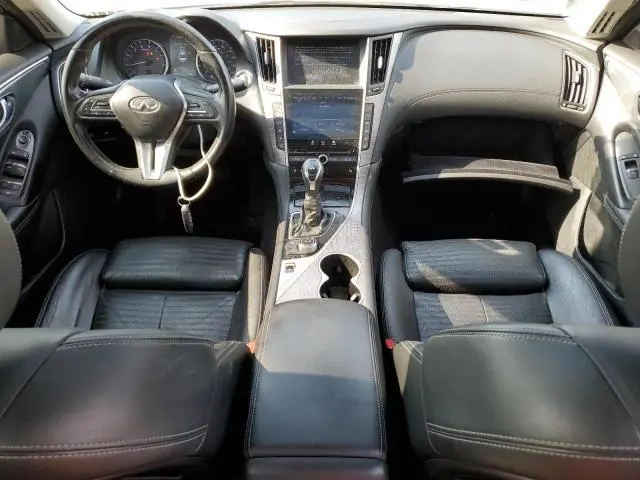 2018 INFINITI Q50 LUXE  