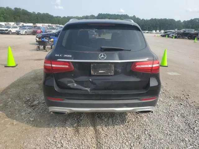 2019 MERCEDES-BENZ GLC 300  
