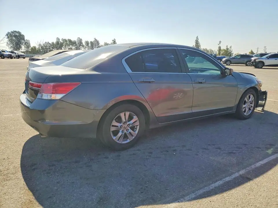 2012 HONDA ACCORD SE  