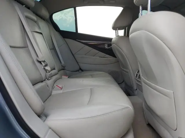 2018 INFINITI Q50 LUXE  