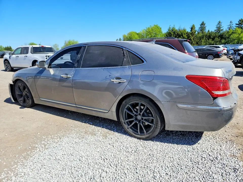 2011 HYUNDAI EQUUS SIGNATURE  