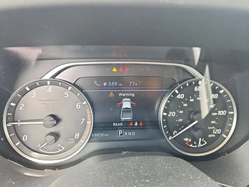 2023 NISSAN TITAN SV  