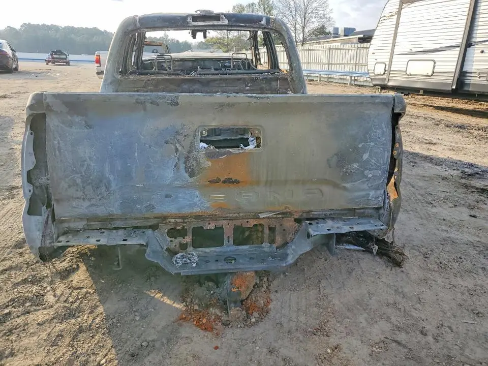 2019 TOYOTA TACOMA DOUBLE CAB  
