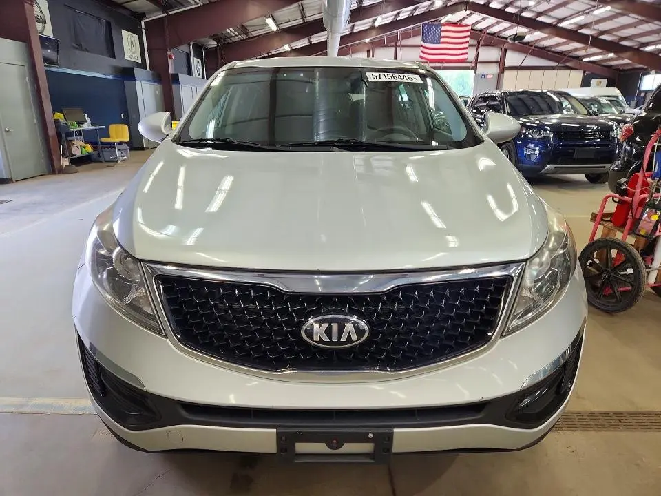 2016 KIA SPORTAGE LX  