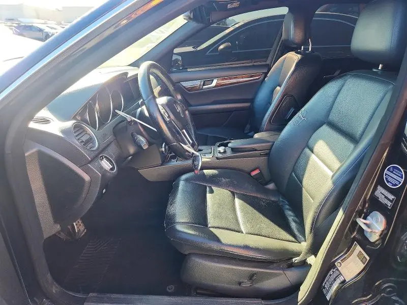 2012 MERCEDES-BENZ C 250  
