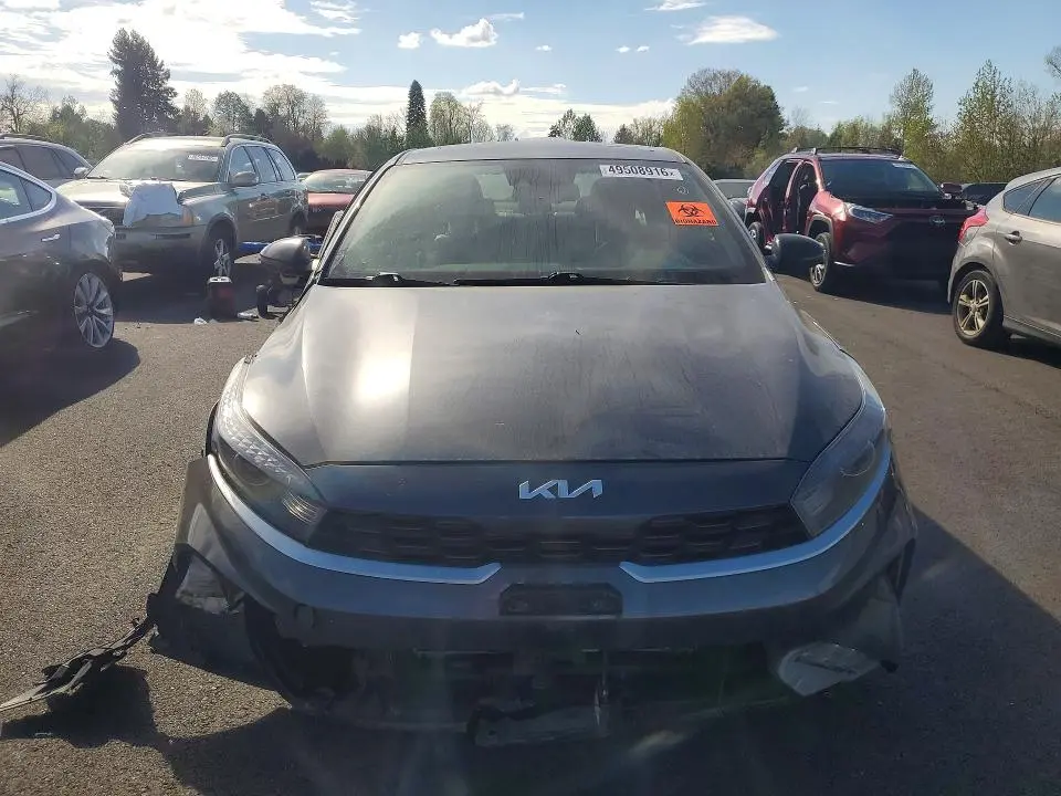 2023 KIA FORTE GT LINE  