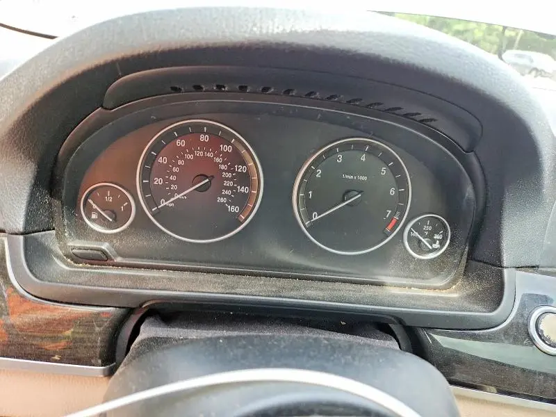 2011 BMW 528 I  