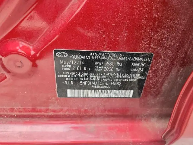 2014 HYUNDAI ELANTRA SE  