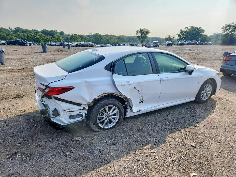 2026 TOYOTA CAMRY LE  