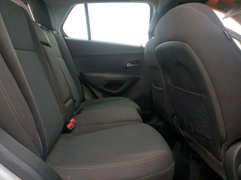 2021 CHEVROLET TRAX LS  