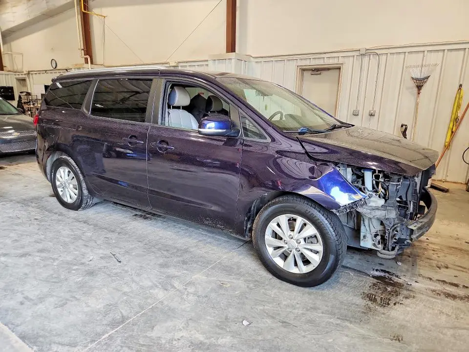 2018 KIA SEDONA LX  