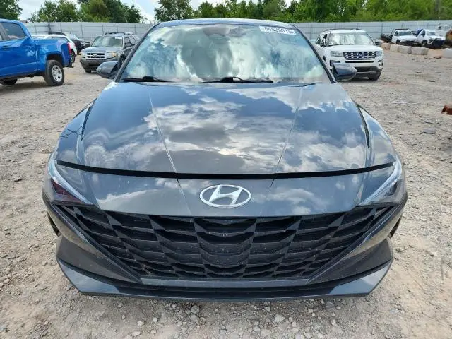 2021 HYUNDAI ELANTRA SE  