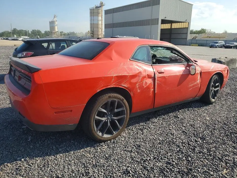 2020 DODGE CHALLENGER SXT  