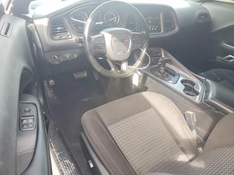 2023 DODGE CHALLENGER SXT  