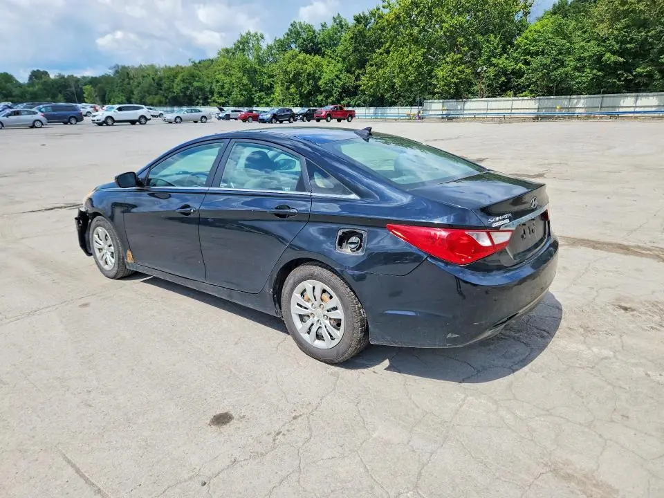 2013 HYUNDAI SONATA GLS  