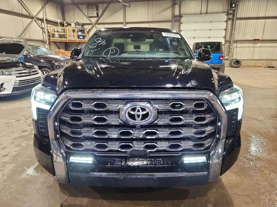 2024 TOYOTA TUNDRA CREWMAX PLATINUM  