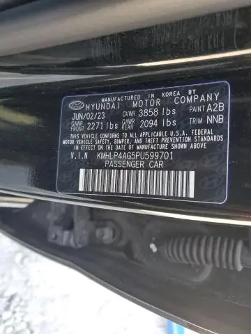 2023 HYUNDAI ELANTRA LIMITED  