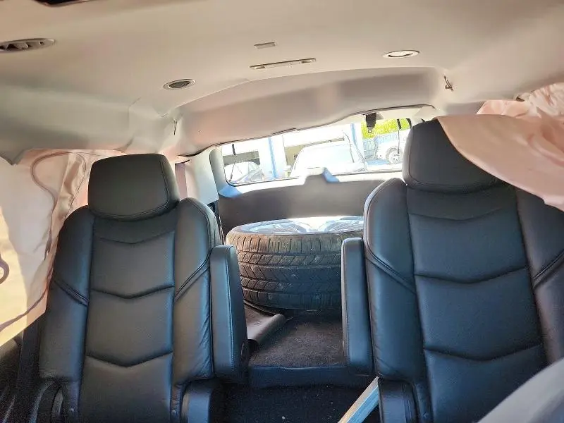 2019 CADILLAC ESCALADE PREMIUM LUXURY  