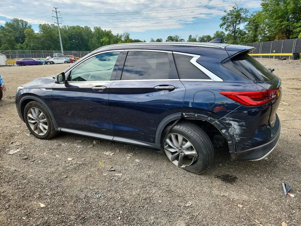 2019 INFINITI QX50 LUXE  
