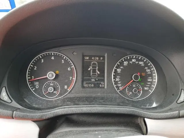 2013 VOLKSWAGEN PASSAT SE  